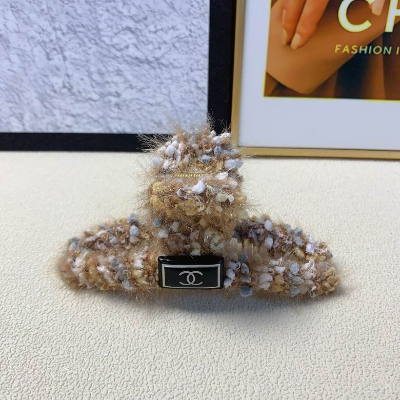 Chanel Hair Grab Clip  (7)